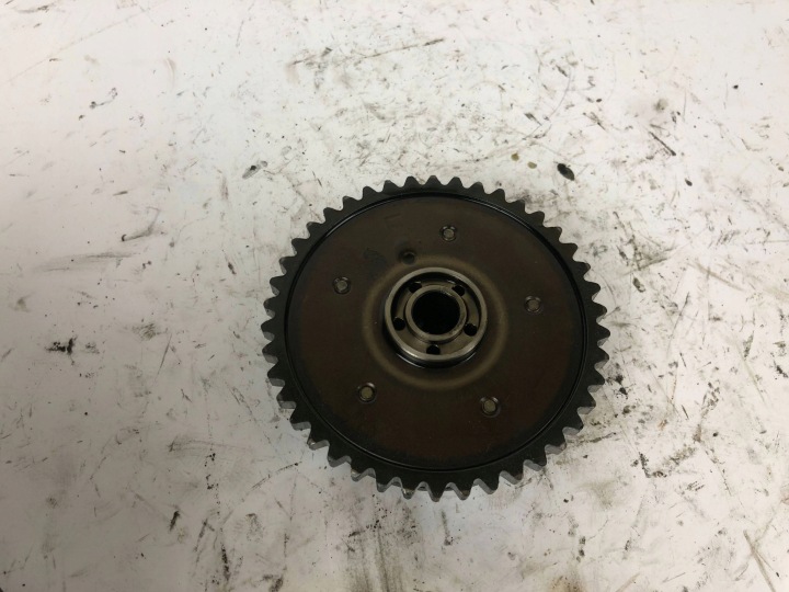 AUTRE PIÈCE CHAMBRES MOTEUR BMW 5 GT F07 13610513