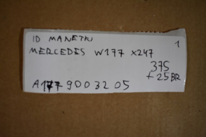 PARFAIT MANETTES MERCEDES X247 W177 1