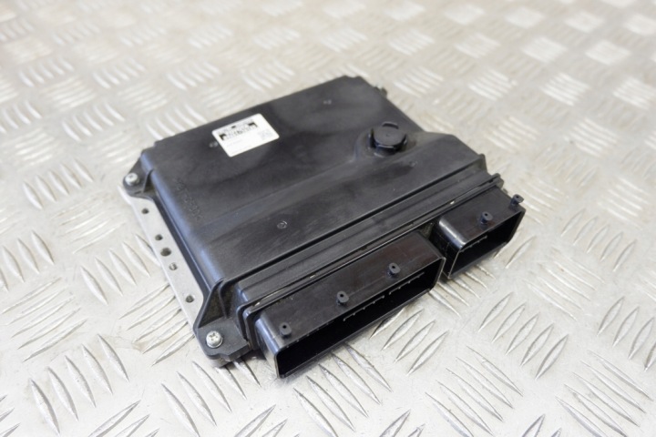 ORDINATEUR MOTEUR LEXUS CT (ZWA10_) 8966176180 1.8L HYBRID 100KW 2015