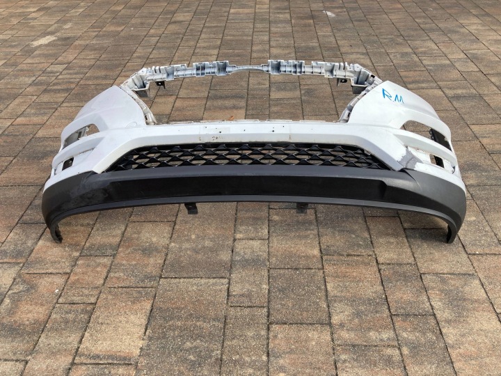 HYUNDAI TUCSON III LIFT 2018 -20 PARE-CHOCS AVANT 8661207500