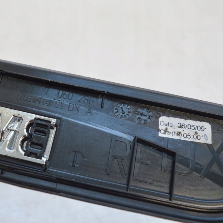 BMW 3 E90 E91 2009 DROITE CÔTÉ PROTECTION REVÊTEMENT SEUIL