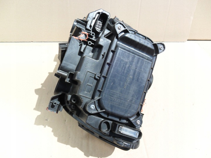 VW T-ROC PHARE DROIT AVANT 2GA941006B