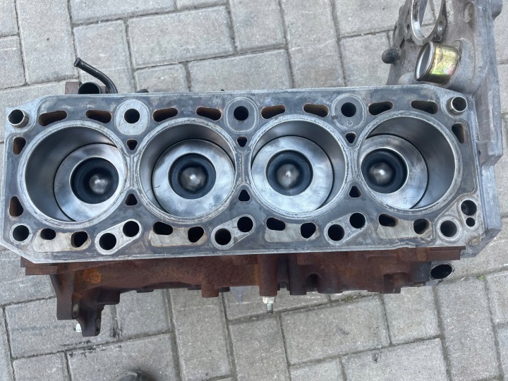 BAS MOTEUR MOTEUR 1.8 TDCI FORD S-MAX C-MAX CONNECT GALAXY 2006-12R