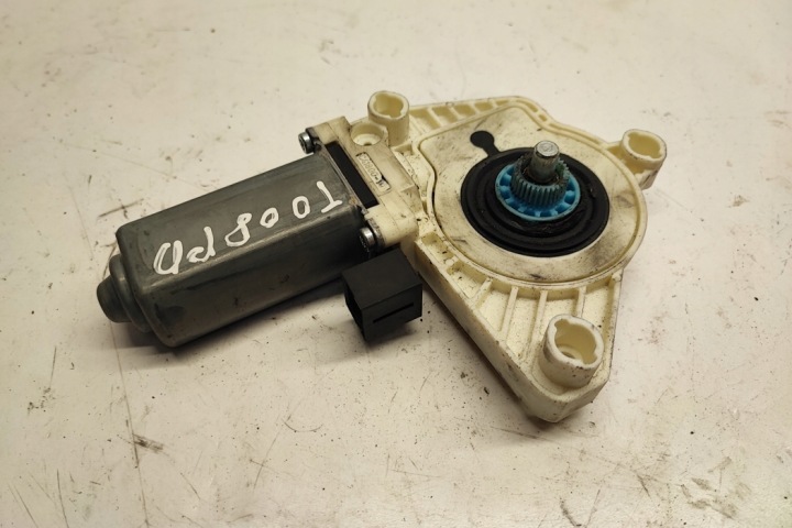 PETIT MOTEUR VITRES AVANT DROITS PORTES VW JETTA MK7 5Q4959802 1.4L