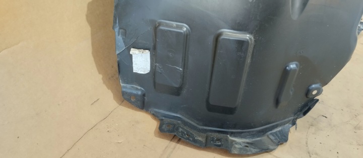 PASSAGE DE ROUE DROIT DROIT AVANT MERCEDES C CLASSE W206 23R ENSEMBLE A2068842600