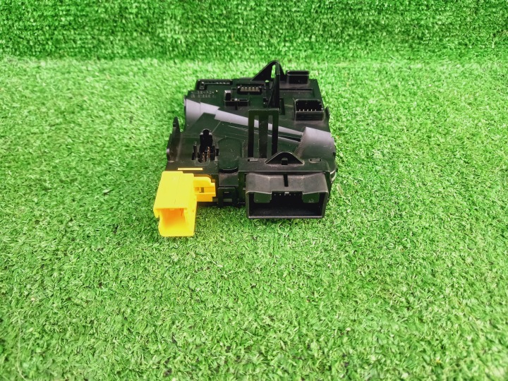 VW TOURAN I 03-06 MODULE CONTRÔLEUR CAPTEUR ANGLE DE BRAQUAGE 1K0953549A