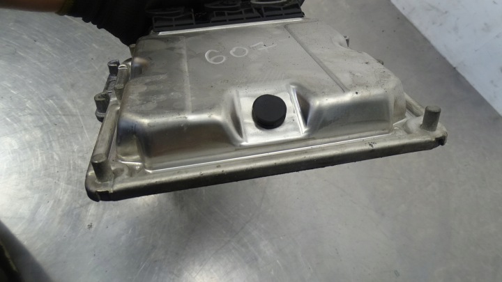 ORDINATEUR MOTEUR PEUGEOT 607 2.2 9652184280