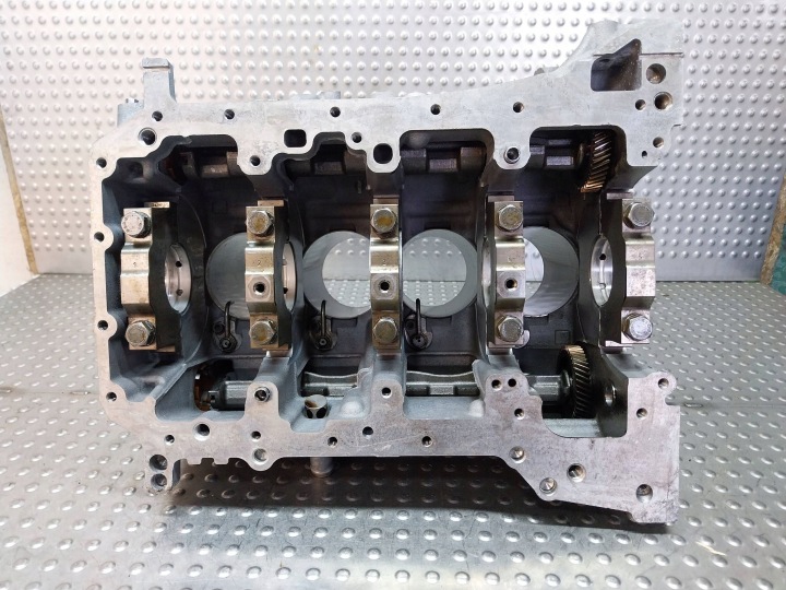 BLOC MOTEUR NOMINAL 7797922 N47D20A BMW X3 E83 E60 E61 E90 E91 E87 2.0D
