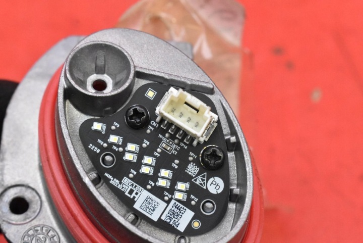 CONVERTISSEUR MODULE LED JEZ GAUCHE R292161060 KIA SPORTAGE 5 V 21-25