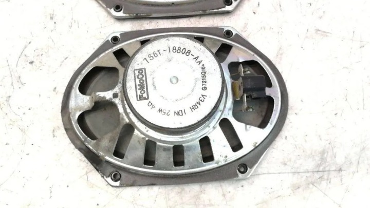 HAUT-PARLEUR AVANT DROITS PORTES FORD 1S6T18808AA 2.2L DIESEL 2007