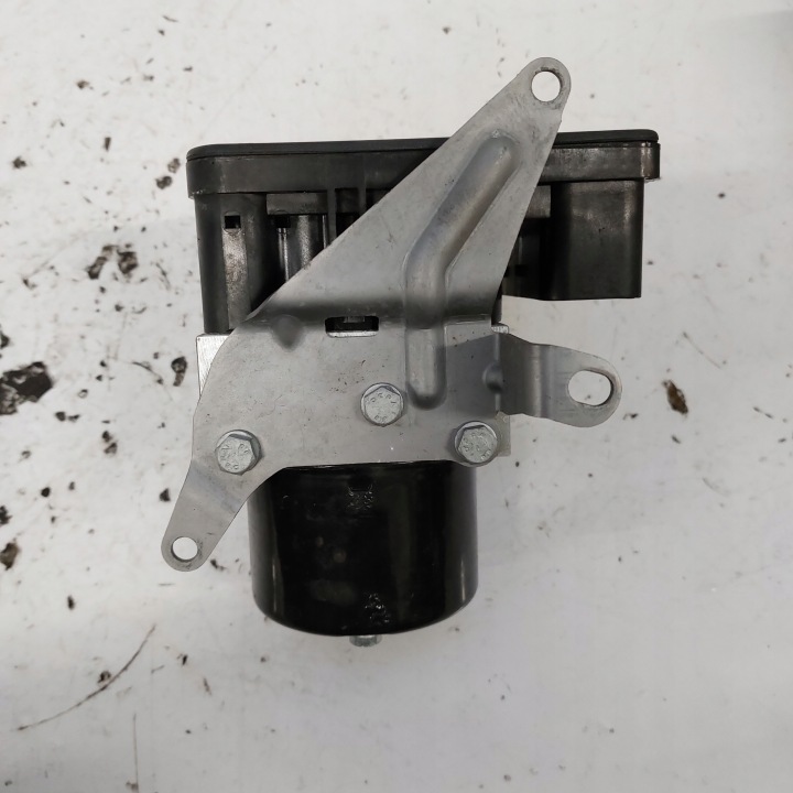 BMW E87 POMPE DE FREIN ABS ATE 34526784764-01