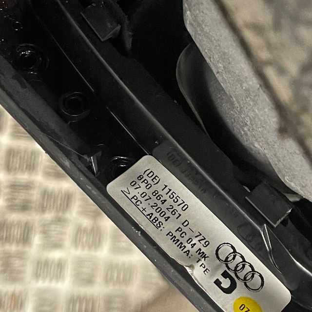 CRIC CHANGEMENTS VITESSE AUDI A3 S3 8P 1K0711049AT