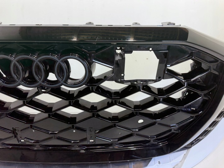AUDI RSQ8 4M8 LIFT PARE-CHOCS AVANT GRILLE CALANDRE AVANT