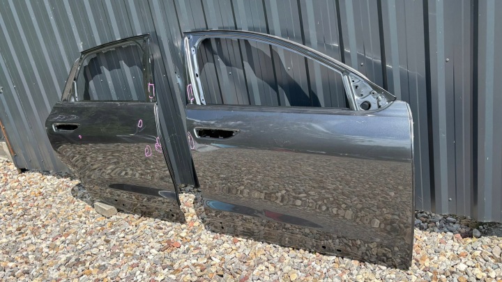 PORTES AVANT DROIT AUDI A6 C9 85E 85F E-TRON 2024- ORIGINAL COULEUR GRISE