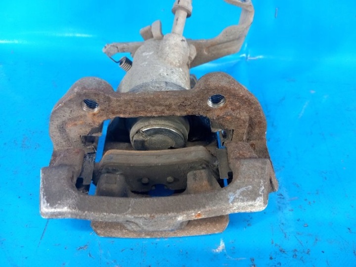 ÉTRIER DE FREIN DE FREIN ARRIÈRE DROIT MINI COOPER 15 34216860558