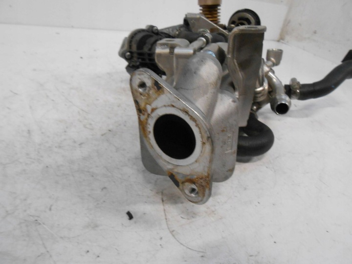 BMW F15 F25 F26 RADIATEUR GAZ D'ÉCHAPPEMENT EGR SOUPAPE 7822348