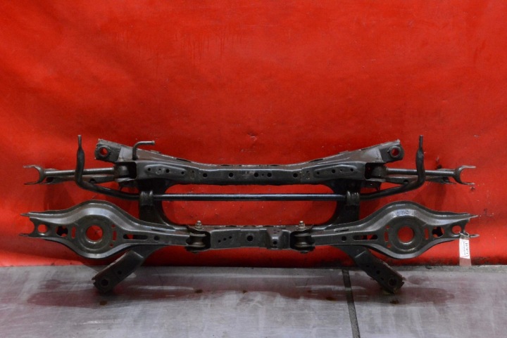 CHÂSSIS POUTRE CHÂSSIS BERCEAU ARRIÈRE TOYOTA COROLLA E21 1.2 T D-4T 116 KM 18-25