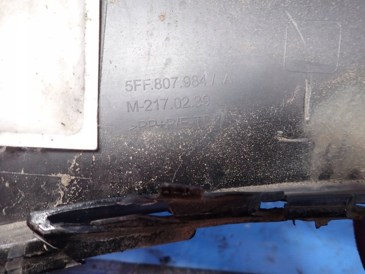 ANGLE PARE-CHOCS DROIT ARRIÈRE CUPRA FORMENTOR 5FF807984