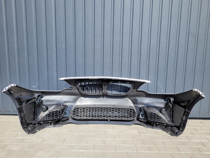 PARE-CHOCS AVANT AVANT BMW M2 F87 M-POWER NEUF GRILLES EN TRÈS BON ÉTAT ÉTAT 8062177