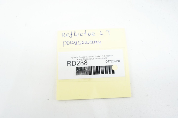 RD288 HYUNDAI ELANTRA VI PHARE GAUCHE ARRIÈRE 92401-F20 BERLINE