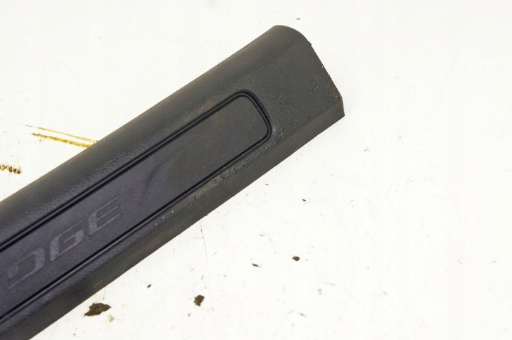 UI132 FORD EDGE MK2 MOULURE REVÊTEMENT SEUIL DROIT AVANT FT4B-R13200-AE