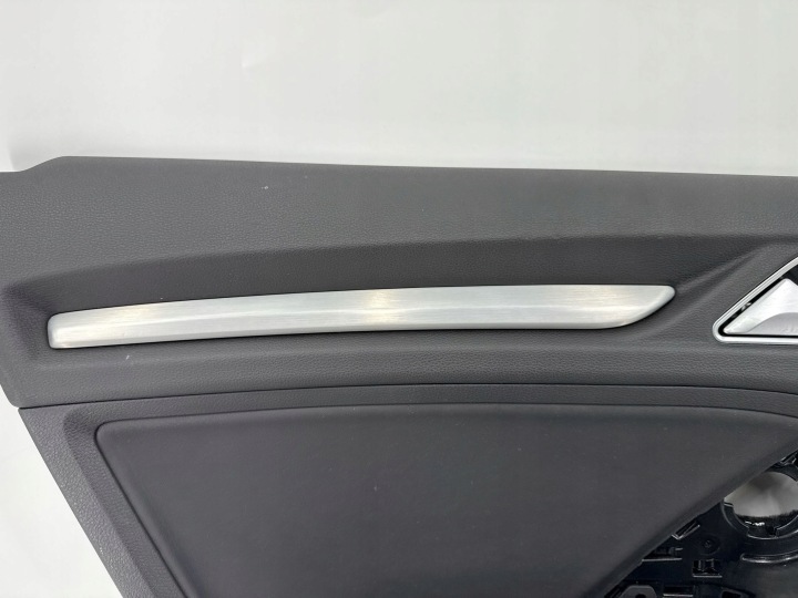 AUDI A3 S3 8V 2018 ARRIÈRE CÔTÉ GAUCHE CARDAN BRODERIE PORTES ARRIÈRE