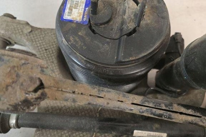 ROTULE DE DIRECTION ARRIÈRE GAUCHE VOLVO XC90 I 32346058 2.0L 2017