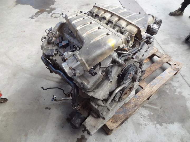 MOTEUR 6.0 V12 BWR BENTLEY CONTINENTAL GT SANS ÉQUIPEMENT NU 07C103021BA