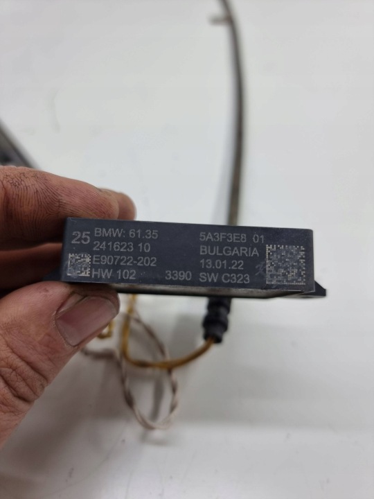 BMW 5 G30 G31 2022 ARRIÈRE UNITÉ GESTIONNAIRE OTWIERANIEM COUVERCLES COUVERCLES DE COFFRE