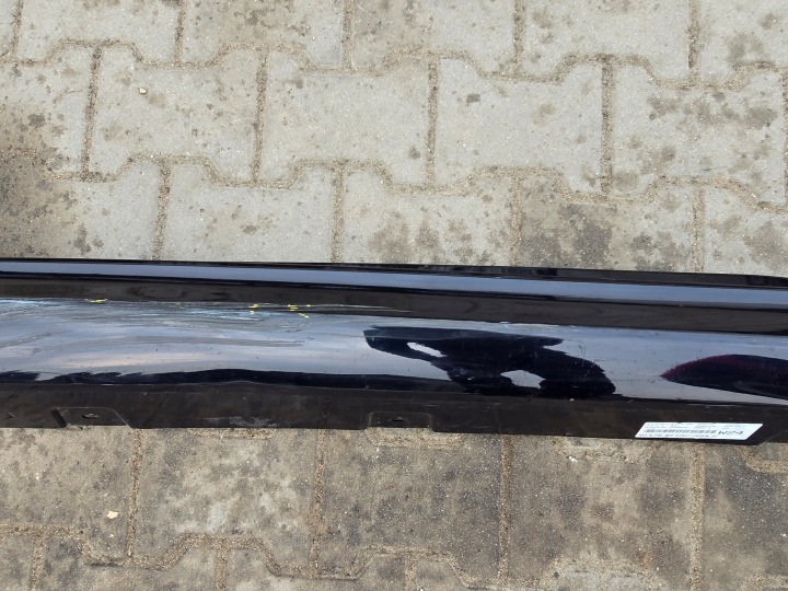 MOULURE SEUIL DROITE KIT BMW 6 F06