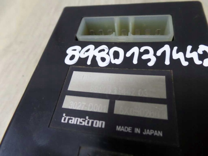 ISUZU NPR NQR NPS 5.2 D 4HK1 MODULE RELAIS CONTRÔLEUR 8980131441