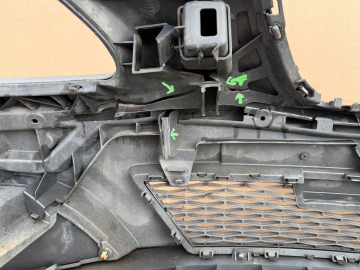 PARE-CHOCS AVANT AVANT SEAT LEON II LIFT 1P0807221