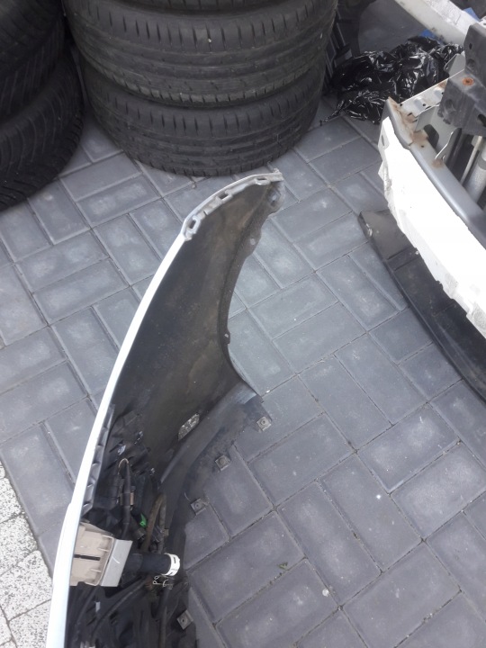 MAZDA 6 GH 2010-2012 LIFT PARE-CHOCS AVANT COMPLET COULEUR 40B SANS COLORATION