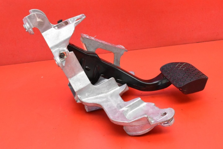 PÉDALE FREIN AUTOMATE 4H1723140A AUDI A6 C7 2.0 TDI 190 KM LIFT 14-20
