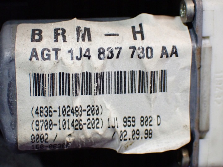 VW GOLF IV HAYON 5D 97-06 ÉLÉVATEUR VITRES AVANT DROIT 1J4837462D 1J4837730AA