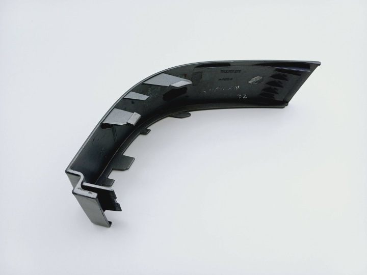 MOULURE SOUS LAMPE DROIT ARRIÈRE VW SHARAN 7M3807872 NR197