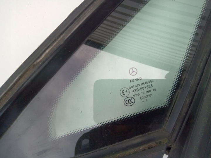 JOINT D'ÉTANCHÉITÉ PORTES GAUCHE MERCEDES E W207 COUPÉ A2076700339
