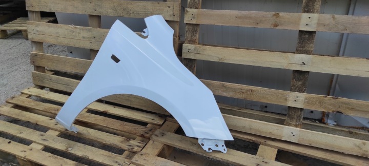 AILE DROIT AVANT OPEL CORSA E DE 2014R Z42A GP6