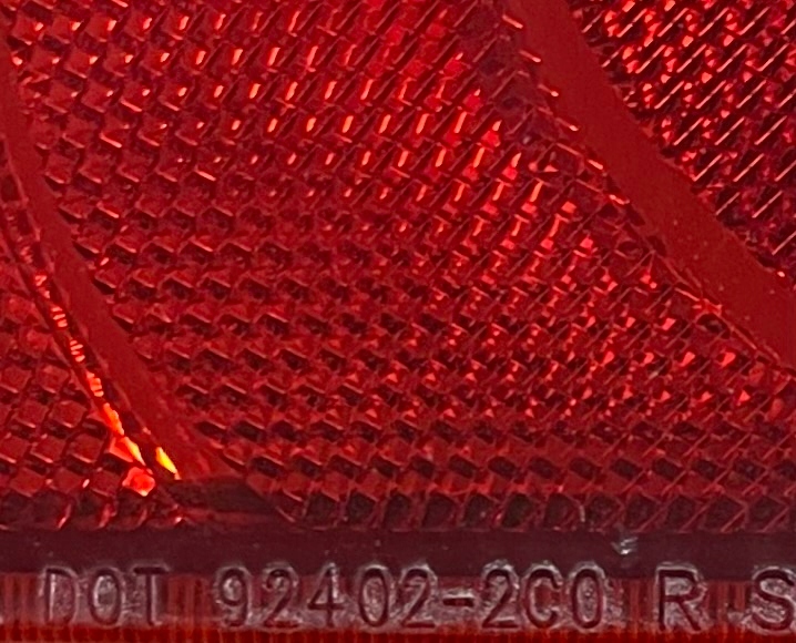 PHARE DROITE ARRIÈRE ARRIÈRE HYUNDAI COUPÉ II 2001-2008R 92402-2C0