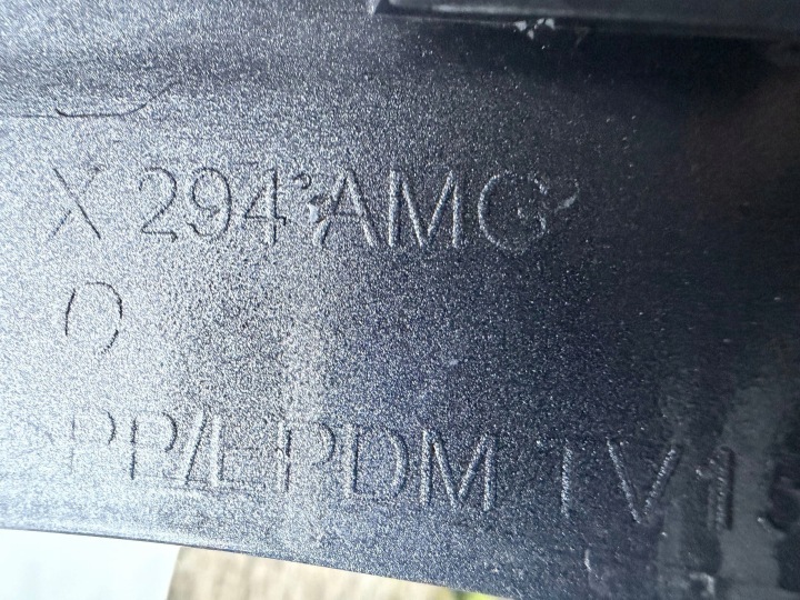 PARE-CHOCS AVANT MERCEDES EQE X294 AMG ORIGINAL NON KLEJONY