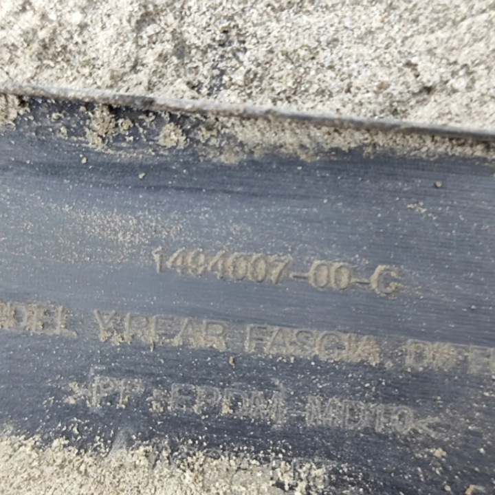 TESLA MODÈLE Y 2023 PROTECTION CENTRALE CHÂSSIS