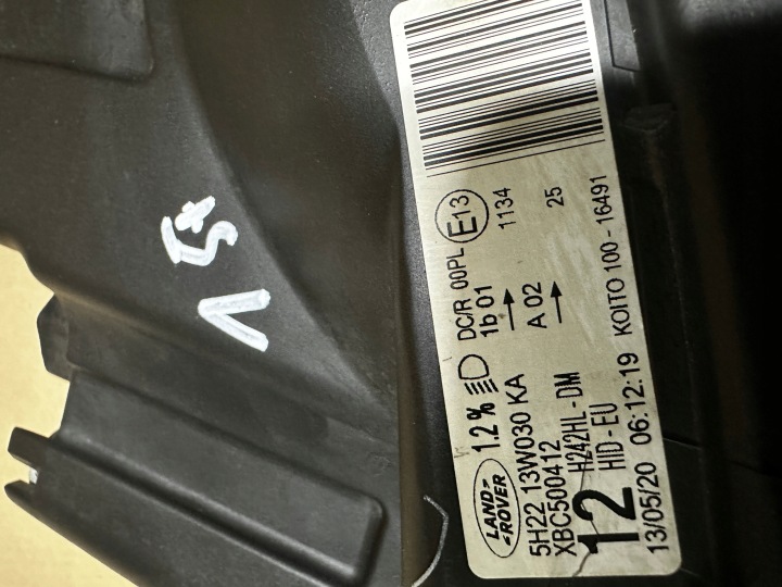 PHARE XÉNON LAND ROVER DISCOVERY III 3 5H2213W030 XBC500412 KOITO 100-16491