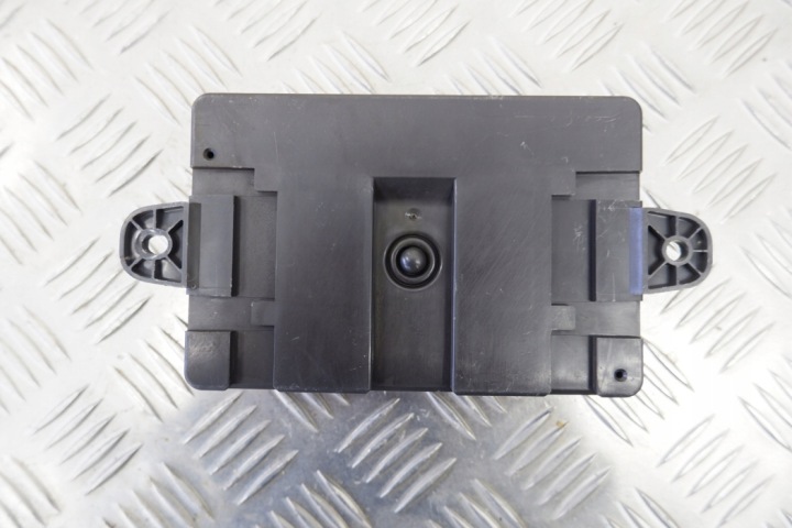 MODULE DE COMMANDE D'ÉCLAIRAGE LAND ROVER RANGE ROVER EVOQUE (L538) BJ3219H440AG 2.2L DIESEL