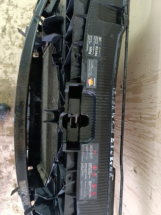 SEAT IBIZA 4 IV 6J 1.4 ESSENCE PANNEAU AVANT RENFORCEMENT RADIATEURS VENTILATEUR