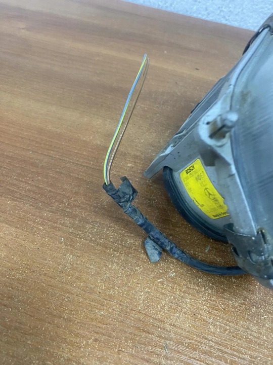 PHARES ANTIBROUILLARD GAUCHE AVANT MERCEDES-BENZ E (W210) E358 GASOLINE 1996