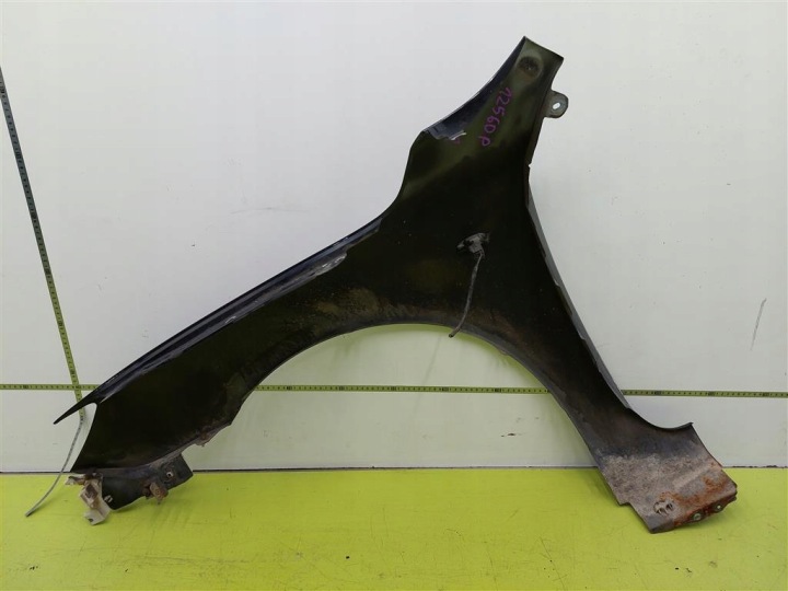 AILE AVANT DROIT MAZDA 3 I 2003-2009 NOIR 16W