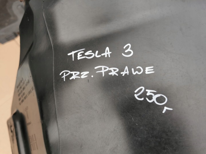 TESLA MODÈLE 3 PASSAGE DE ROUE AVANT DROIT AVANT 1081582-00-D