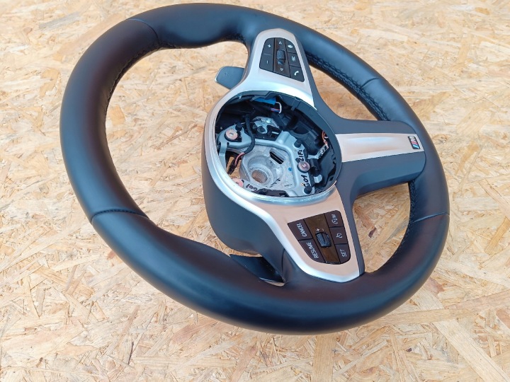 BMW G01 X3 G02 X4 LIFT ORIGINAL VOLANT MODULE CUIR 5000KM COMME NEUF