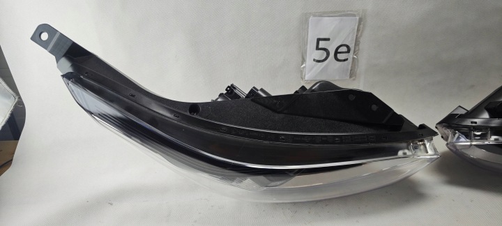 KIA CEED III PROJECTEUR LED LENTILLE GAUCHE DROIT ENSEMBLE PHARE