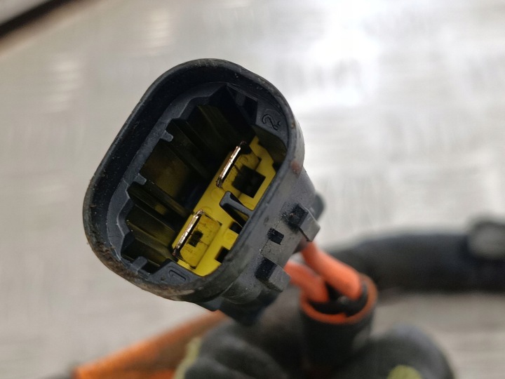 2025 PEUGEOT 2008 II FIL HAUTE TENSION 9853529280